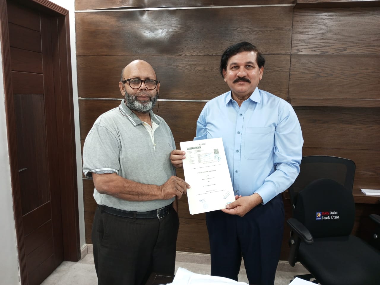 Contract signing - Sheikhoo Sugar Mills Limited